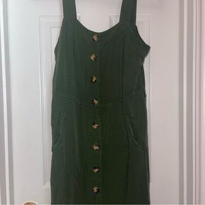 Green Button-Up Dress w/ POCKETS!